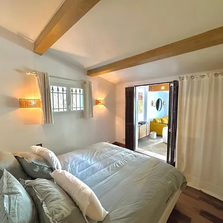 La Bastide Petite - Au Coeur De Villa Saint-Tropez